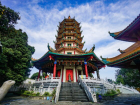 pagoda avalokitesvara semarang